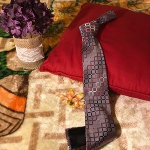 Van Heusen Dress Tie.